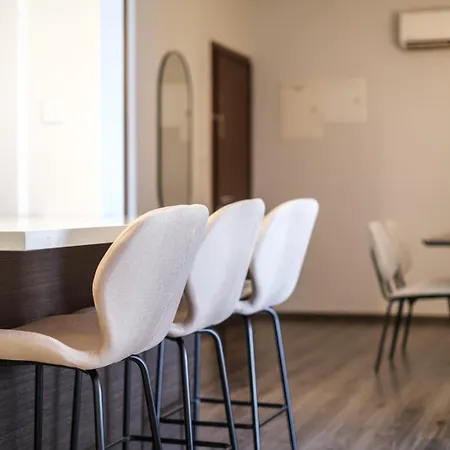 Apartment Alpha Court