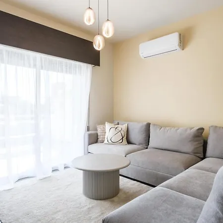 Apartment Alpha Court